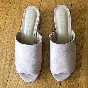 Light cream/blush slides